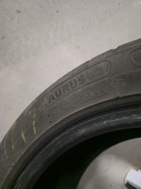 Гуми Зимни 205/55R16, снимка 4 - Гуми и джанти - 53245328