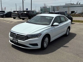 VW Jetta * Comfortline * ПОДГРЕВИ * КАМЕРА * NAVI, снимка 1