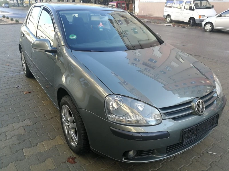 VW Golf 5 Avtomat, снимка 2 - Автомобили и джипове - 39879192