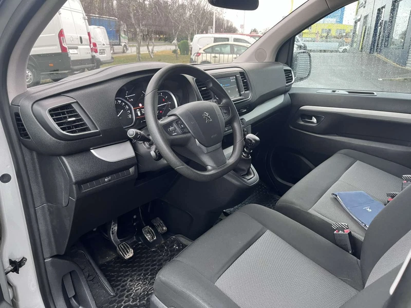 Peugeot Traveler, снимка 9 - Автомобили и джипове - 49269945