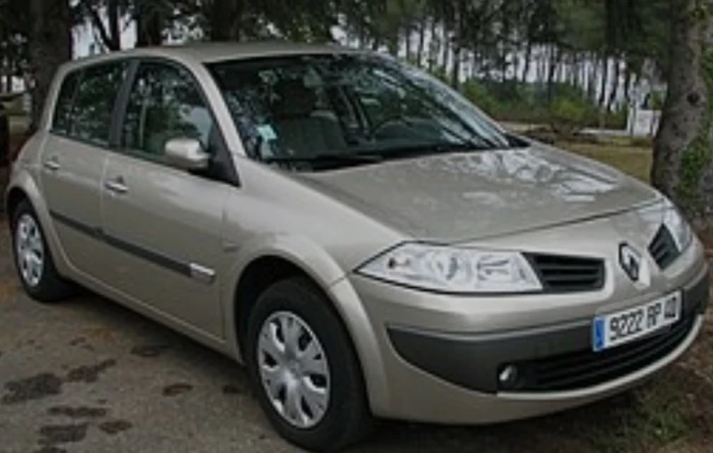 Renault Megane, снимка 1 - Автомобили и джипове - 49318219