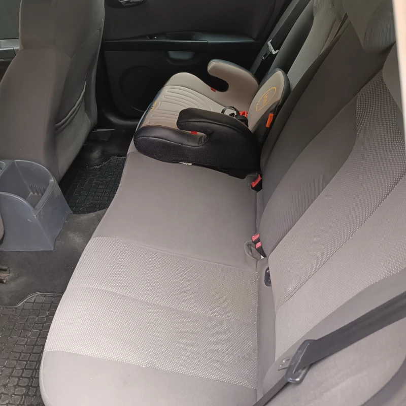 Seat Leon, снимка 4 - Автомобили и джипове - 51893820