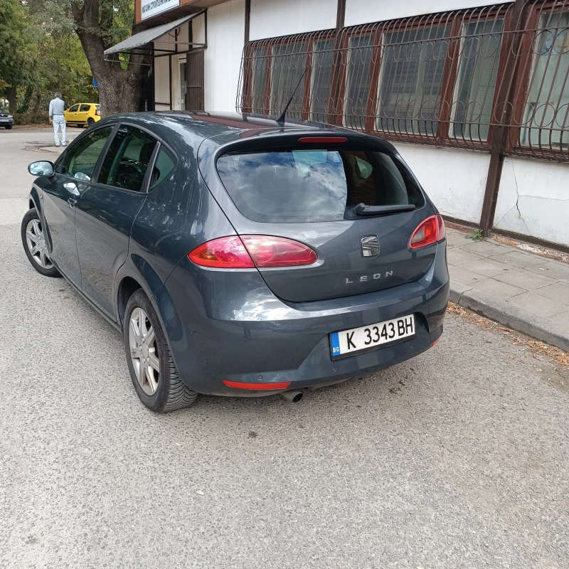 Seat Leon, снимка 3 - Автомобили и джипове - 51893820