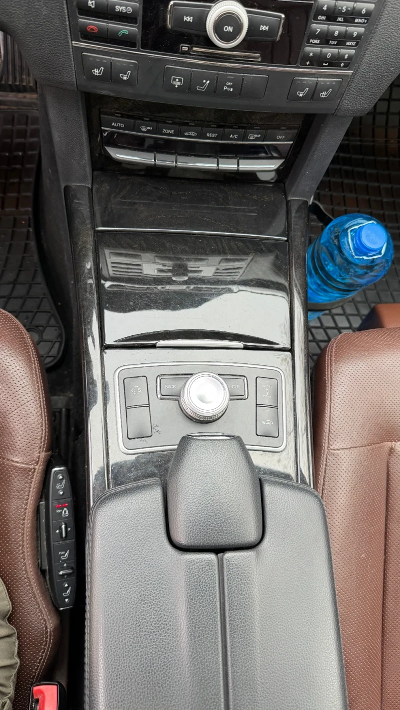 Mercedes-Benz E 500 4MATIC, снимка 12 - Автомобили и джипове - 52447088
