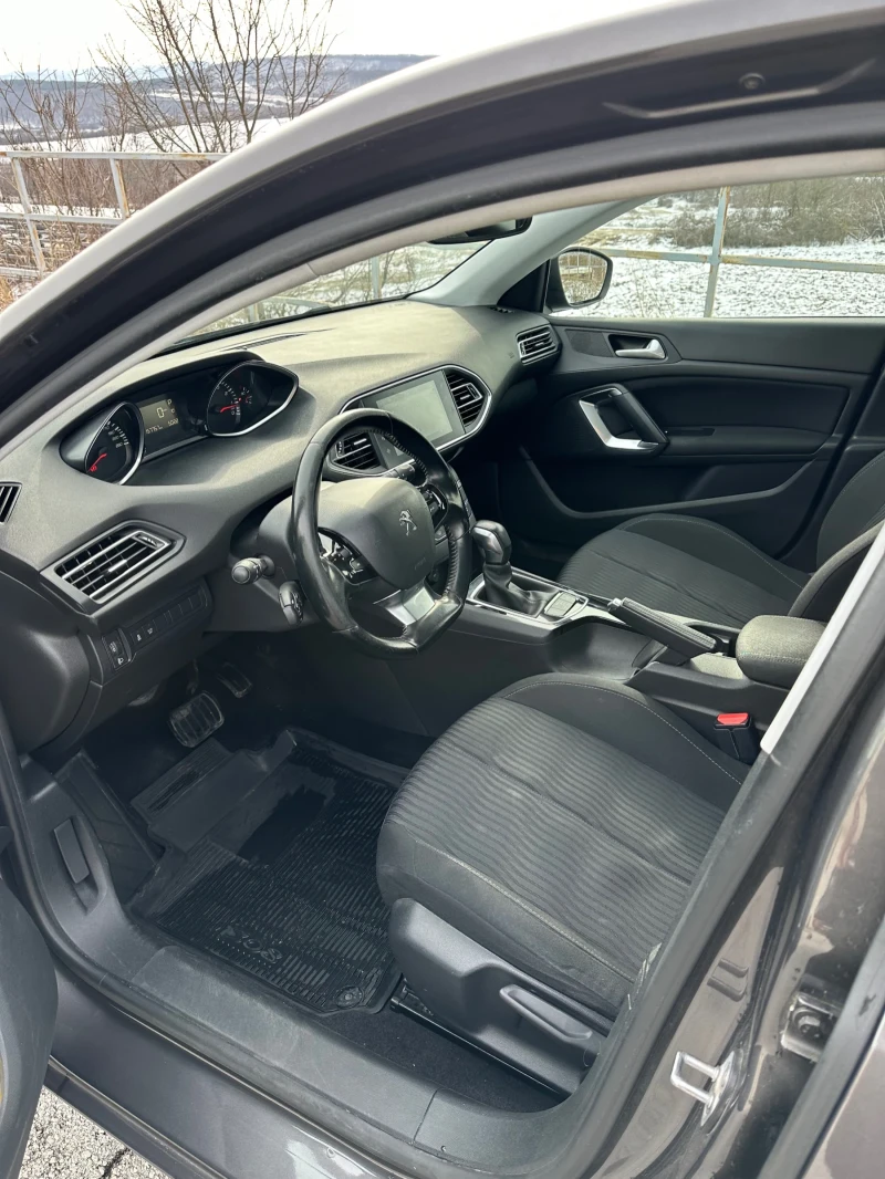 Peugeot 308 PEUGEOT 308SW 1.2i THP (130hp), снимка 9 - Автомобили и джипове - 53090862