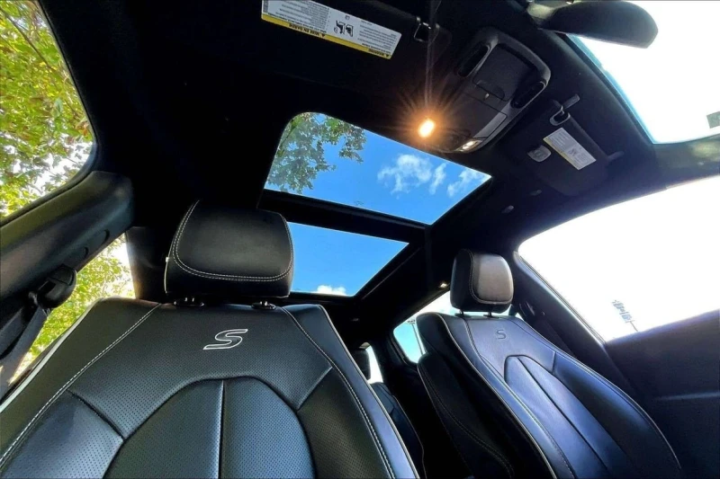 Chrysler Pacifica * Limited * CARFAX * БЕЗ ПЪРВОНАЧАЛНА ВНОСКА, снимка 17 - Автомобили и джипове - 53183196