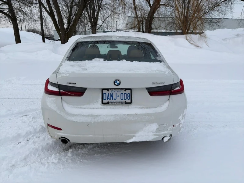 BMW 330 * xDrive * CARFAX * БЕЗ ПЪРВОНАЧАЛНА ВНОСКА, снимка 4 - Автомобили и джипове - 53251598