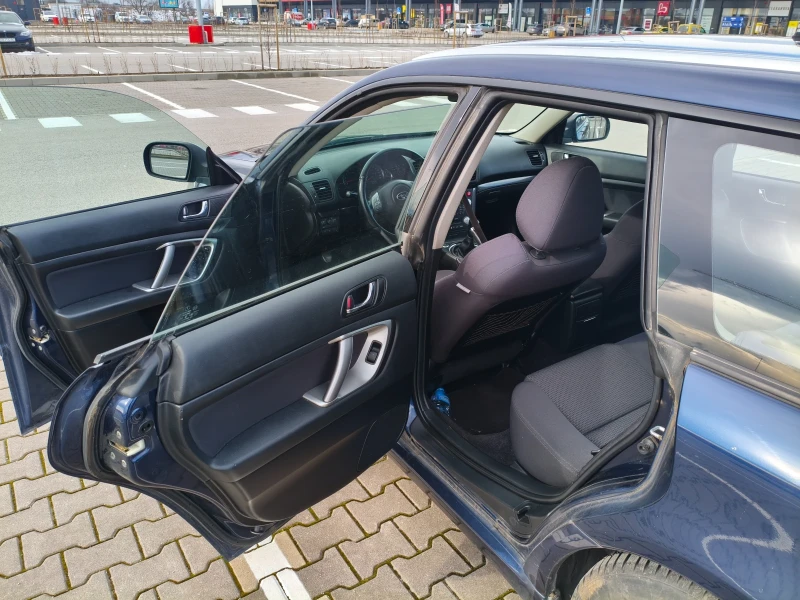 Subaru Legacy, снимка 5 - Автомобили и джипове - 53359130