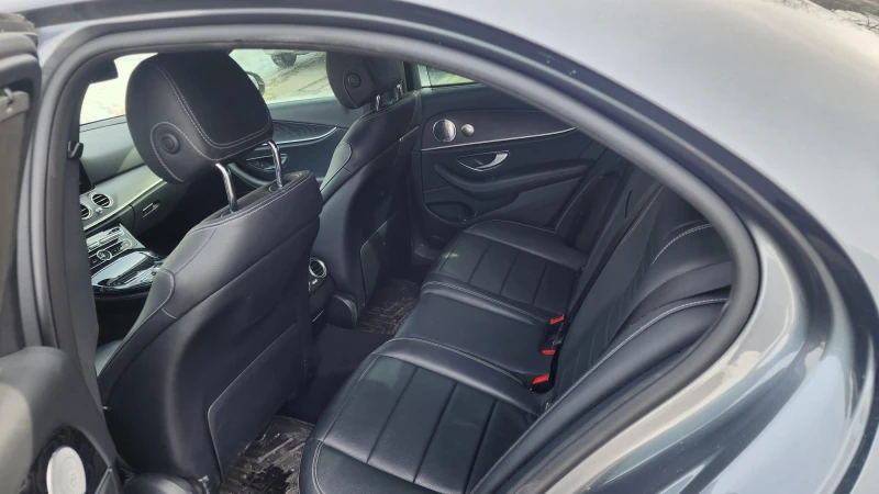 Mercedes-Benz E 400 * CARFAX /360 / LED/ NAVI/ПОДГРЕВИ/BURMESTER, снимка 8 - Автомобили и джипове - 53496367