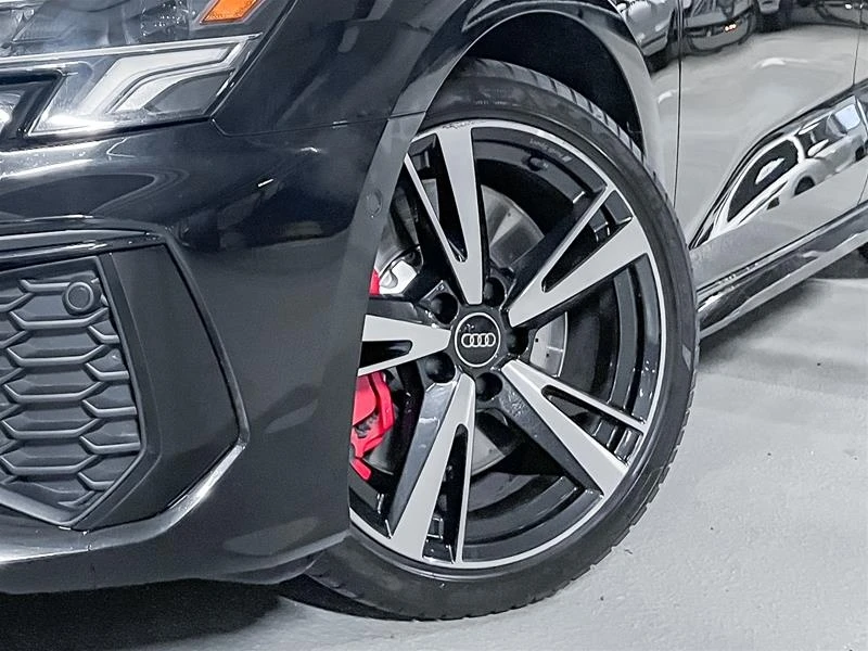 Audi S3 * Progressiv * CARFAX * БЕЗ ПЪРВОНАЧАЛНА ВНОСКА, снимка 5 - Автомобили и джипове - 52973031