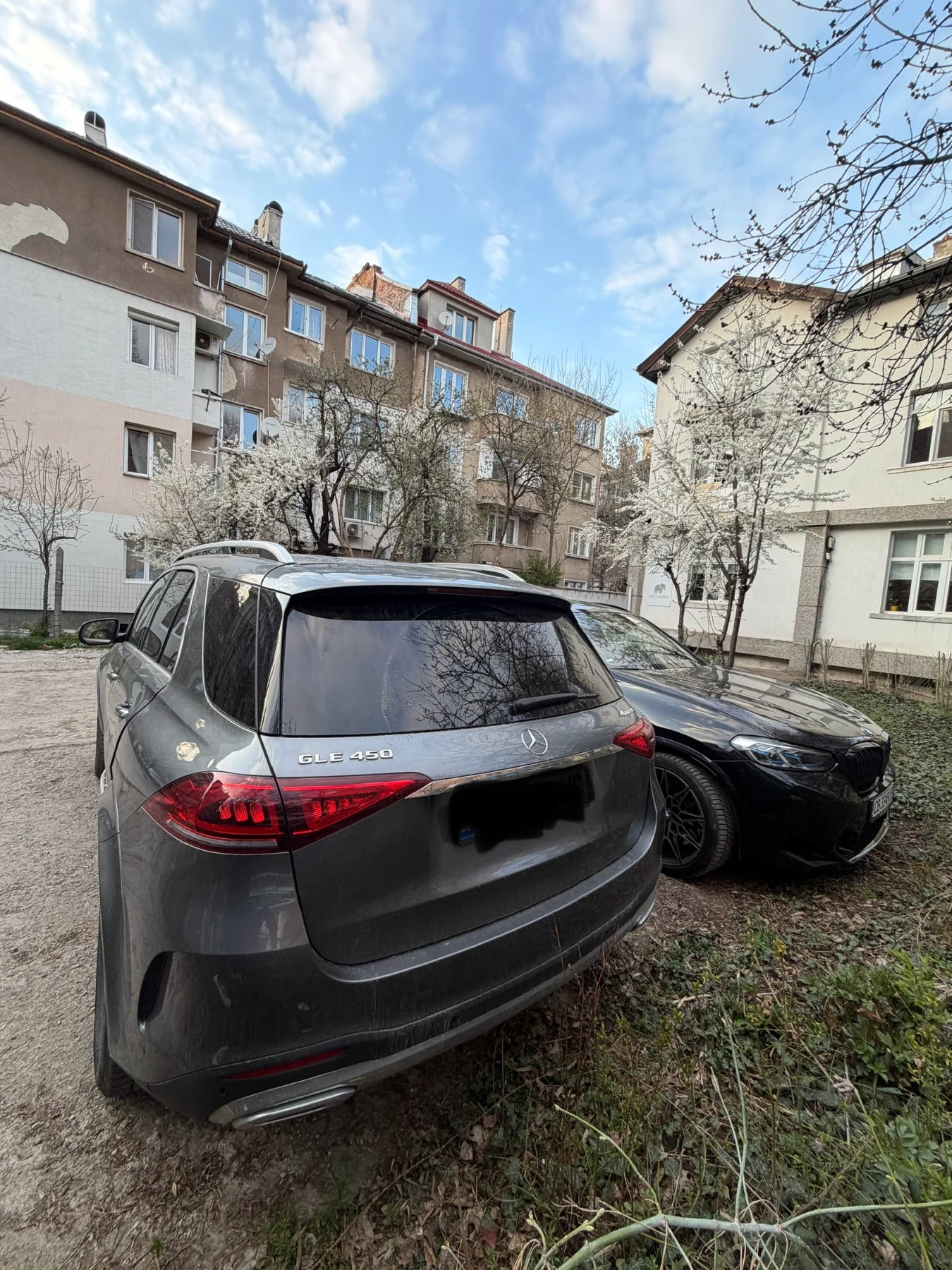 Mercedes-Benz GLE 450 4Matic/AirMatic/EQ Boost/360/AMG/Burmester/ACC | Mobile.bg � ����������� 3