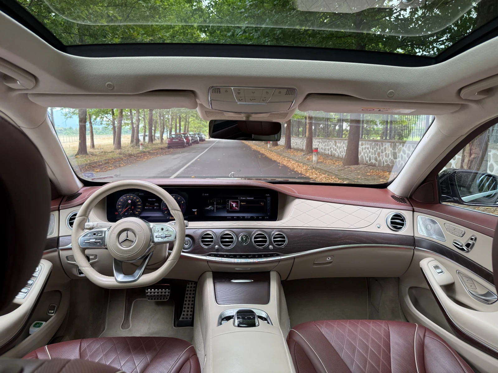 Mercedes-Benz S 560 Купуван нов от Silver Star , Full History - изображение 10