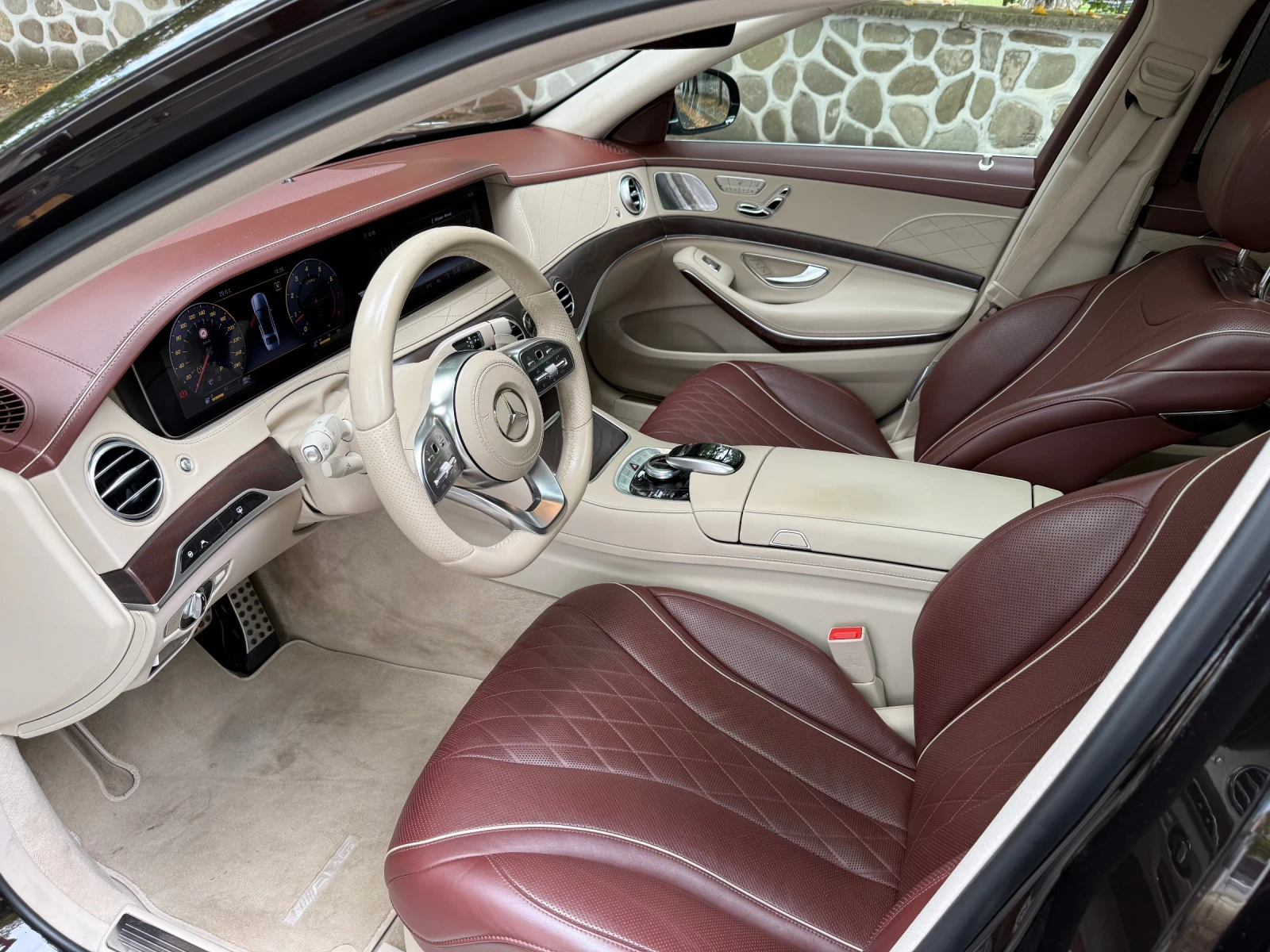 Mercedes-Benz S 560 Купуван нов от Silver Star , Full History - изображение 8