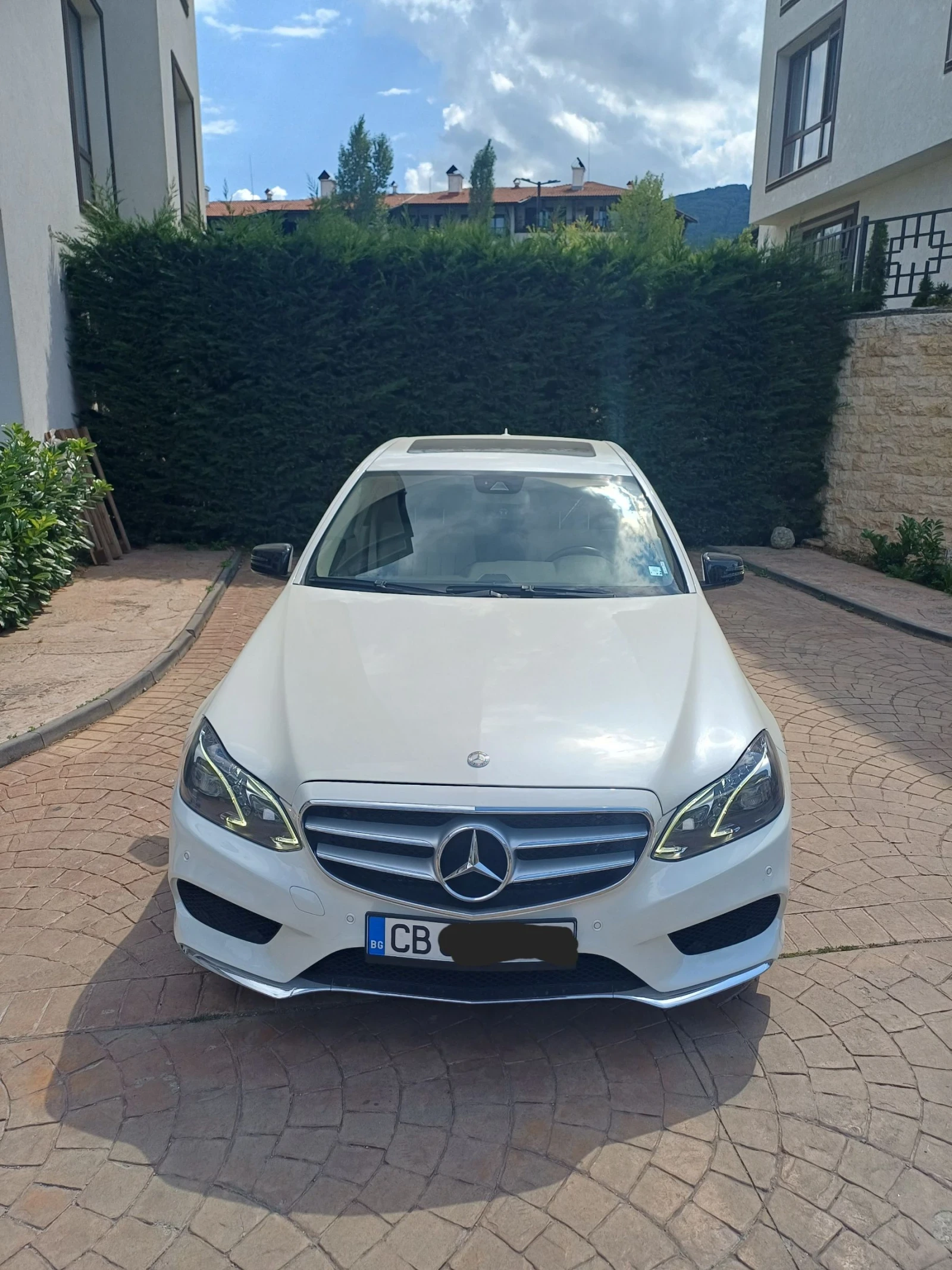 Mercedes-Benz E 500 4matic - изображение 10