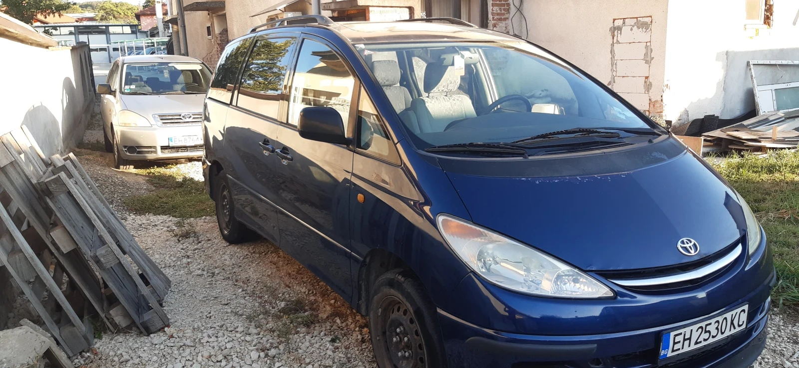 Toyota Previa  - изображение 3