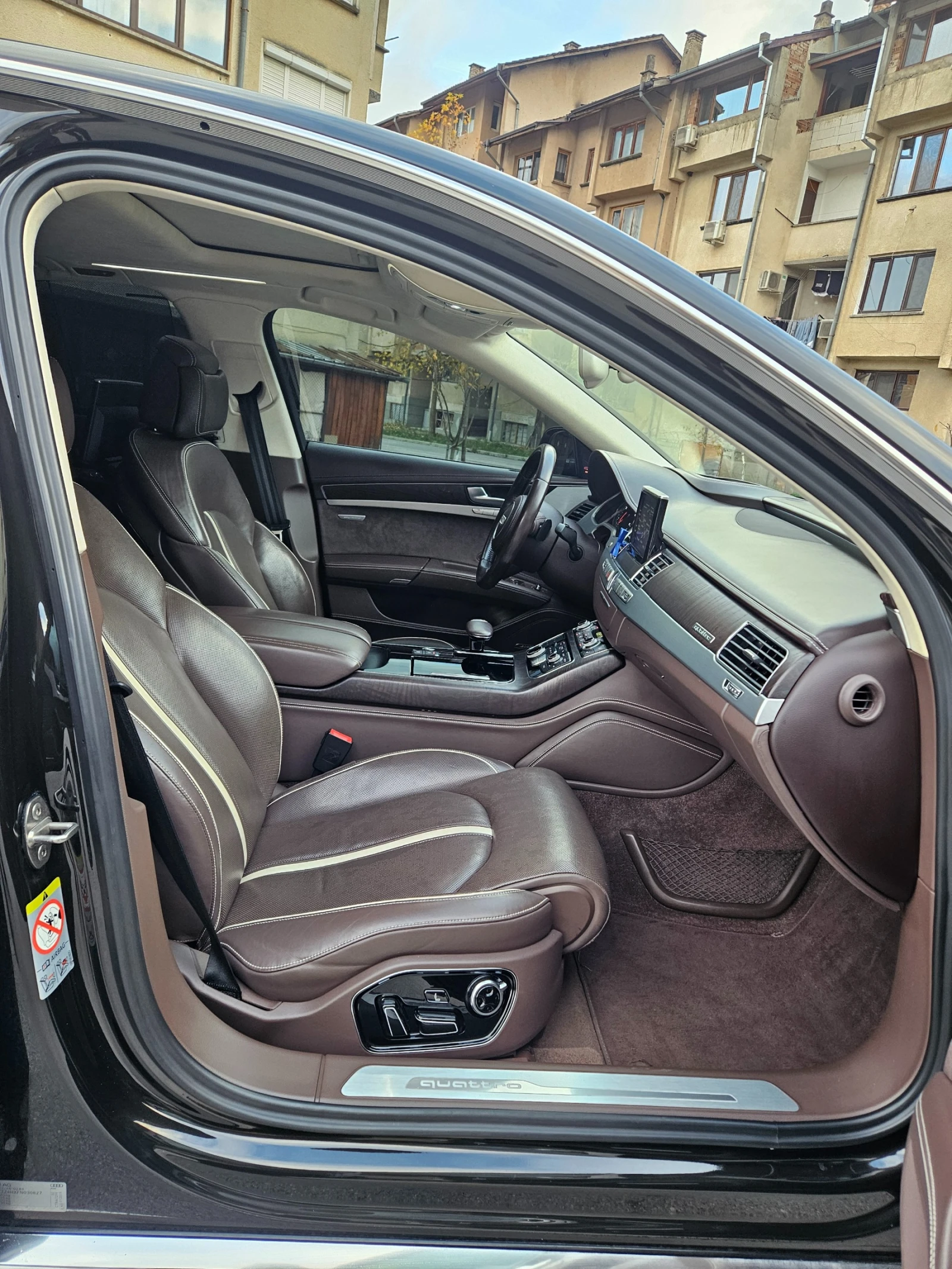 Audi A8 Matrix 3 TV Design Selection - изображение 10