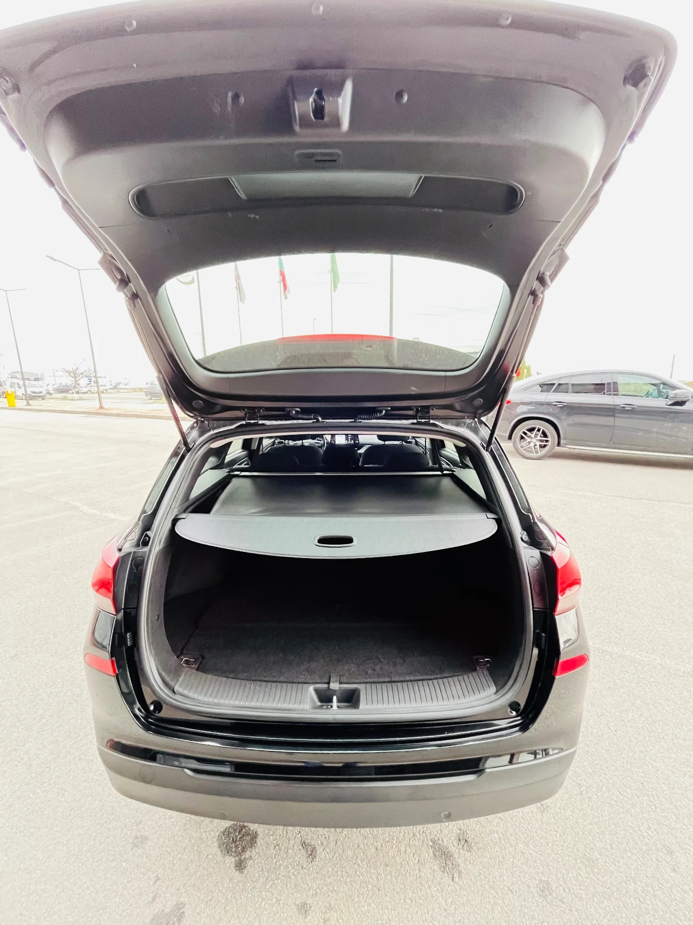 Hyundai I30 1.6 CRDi;КАМЕРА;НАВИ;КЛИМАТРОНИК;Евро 6 - изображение 10