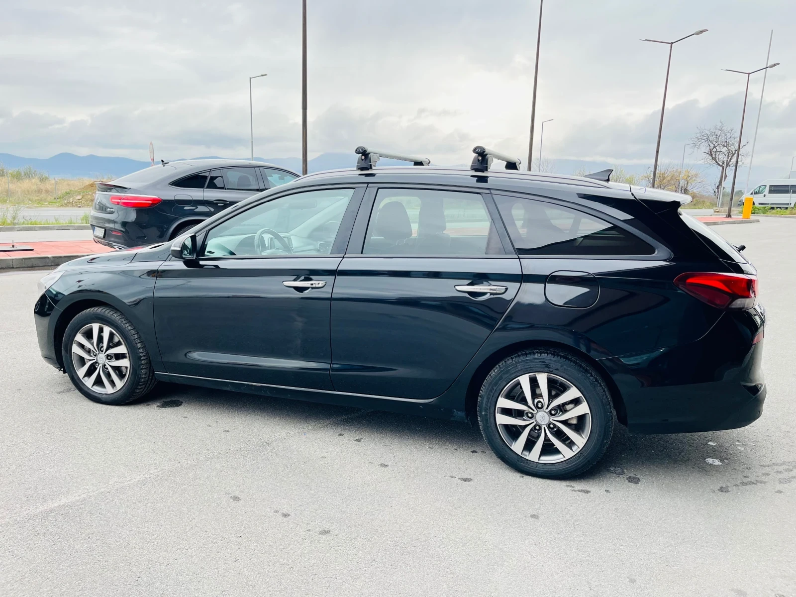 Hyundai I30 1.6 CRDi;КАМЕРА;НАВИ;КЛИМАТРОНИК;Евро 6 - изображение 2