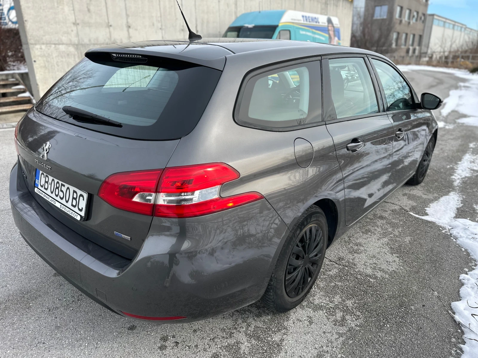 Peugeot 308 PEUGEOT 308SW 1.2i THP (130hp) - изображение 4