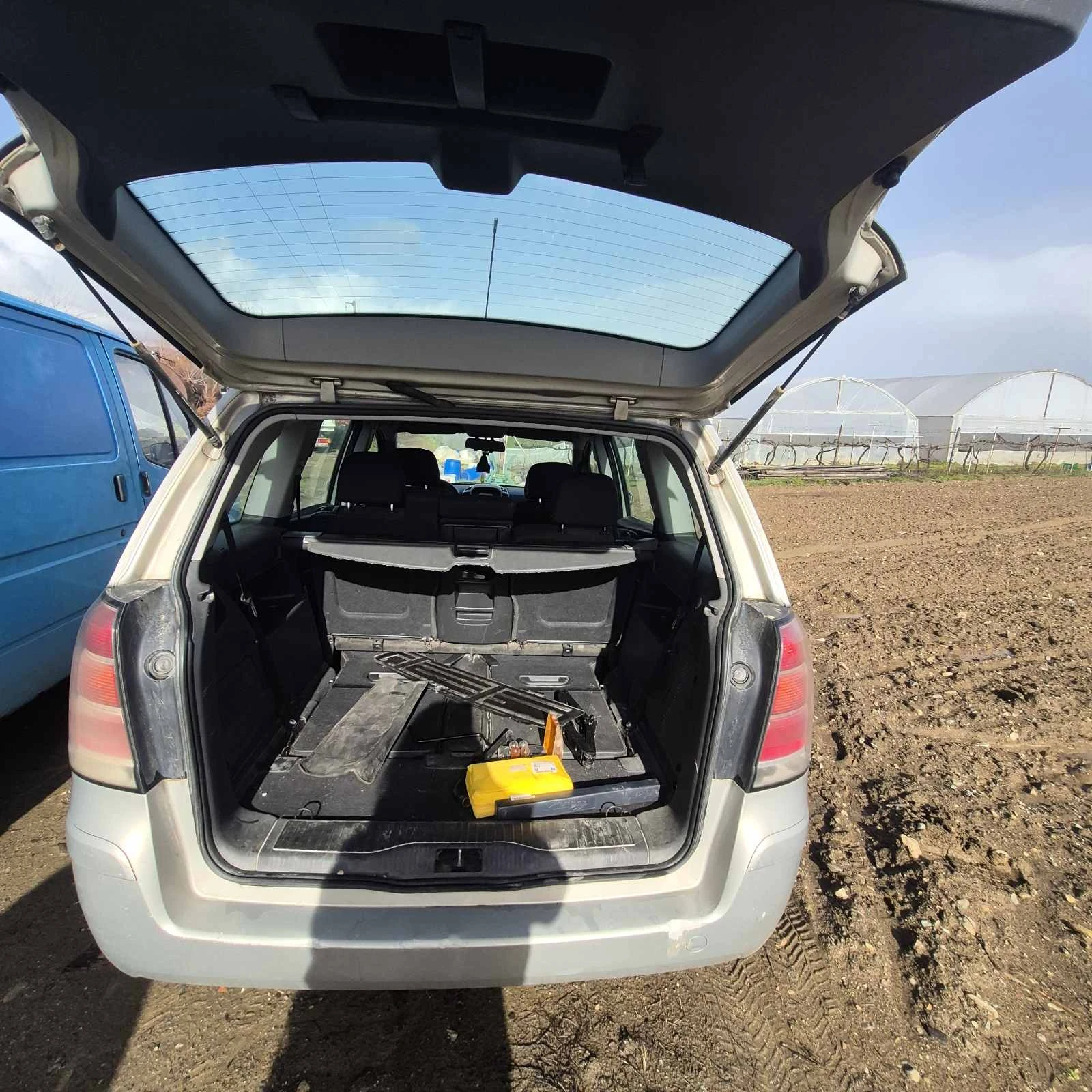 Opel Zafira, снимка 6 - Автомобили и джипове - 54122127