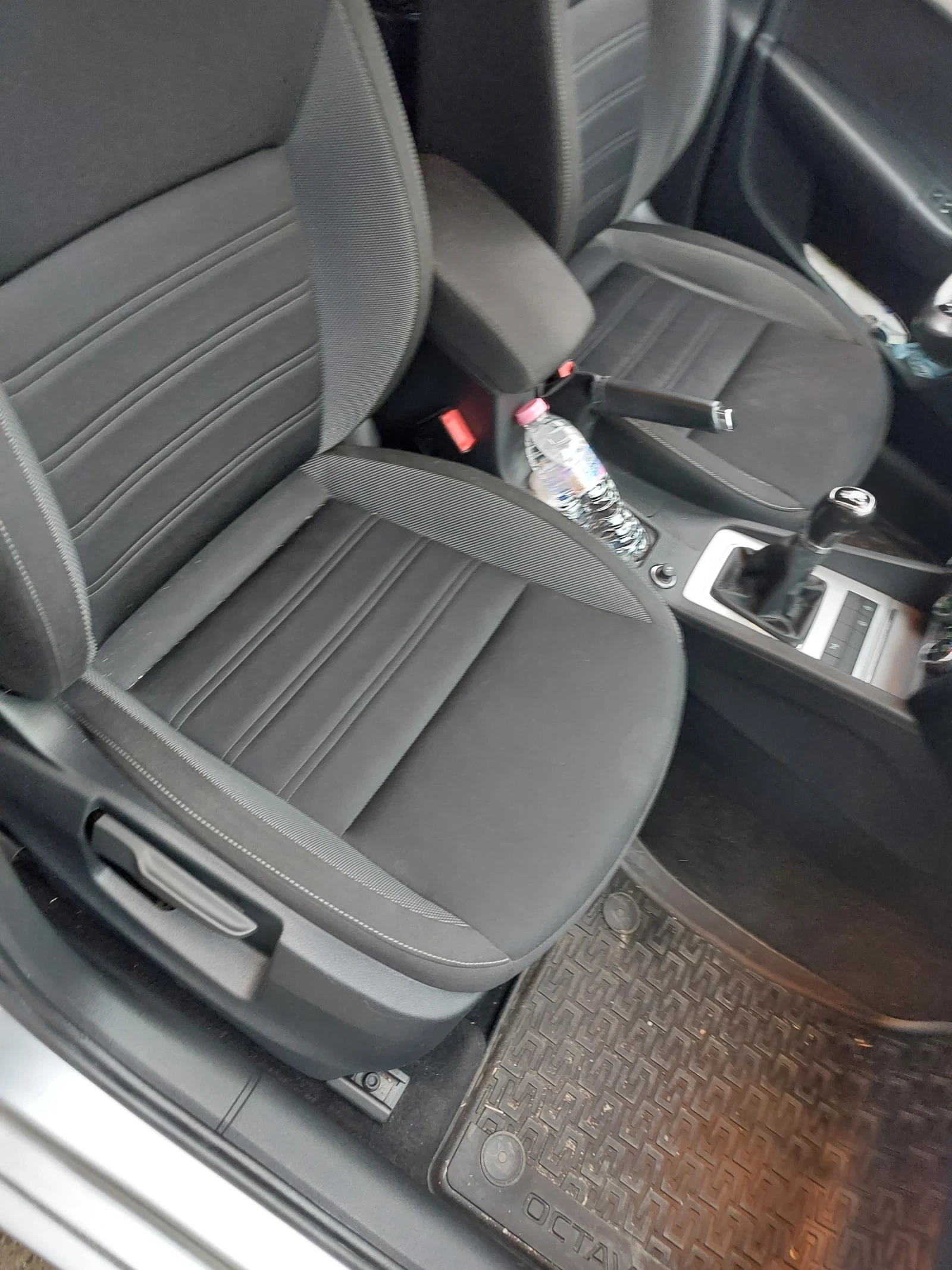 Skoda Octavia, снимка 13 - Автомобили и джипове - 53817418