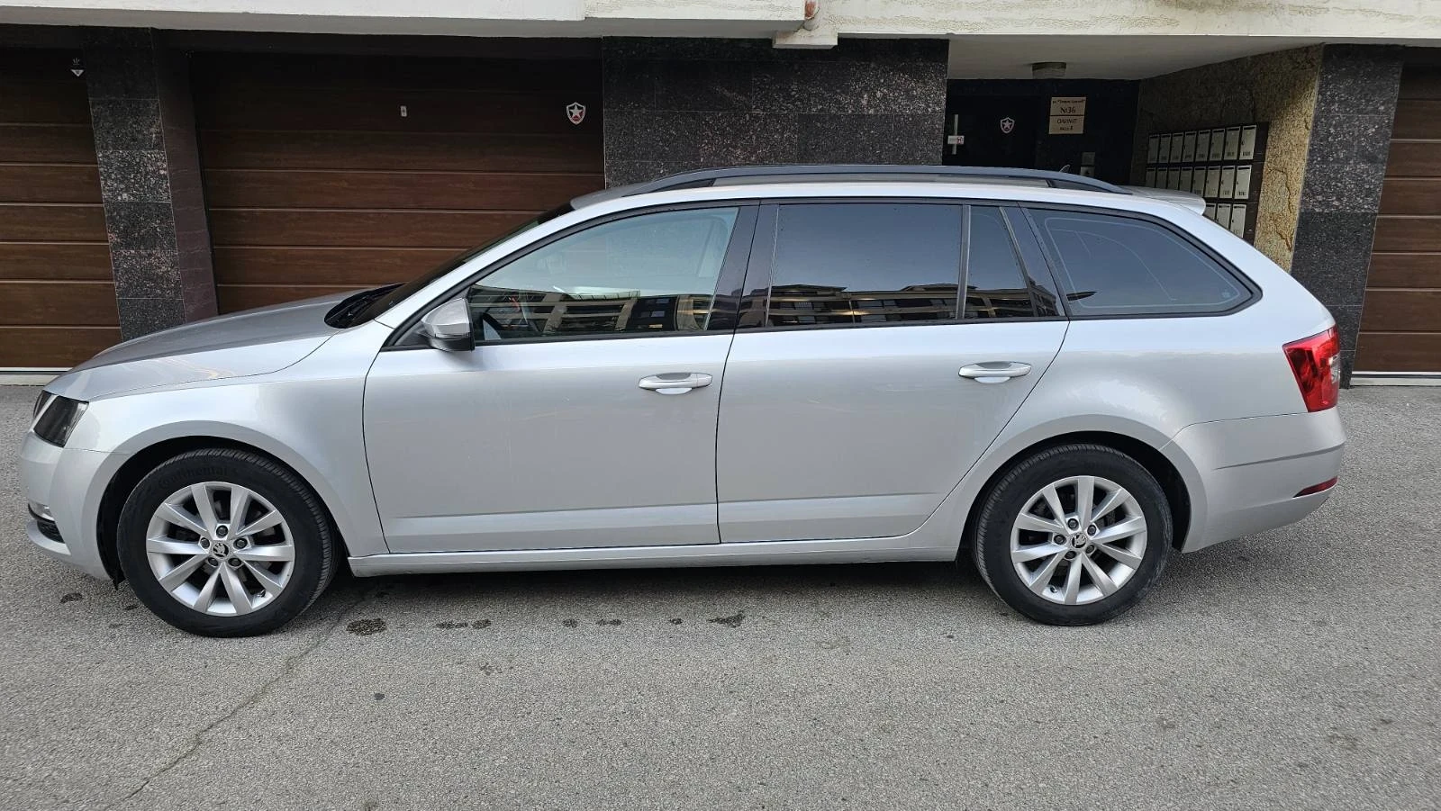 Skoda Octavia, снимка 3 - Автомобили и джипове - 53817418