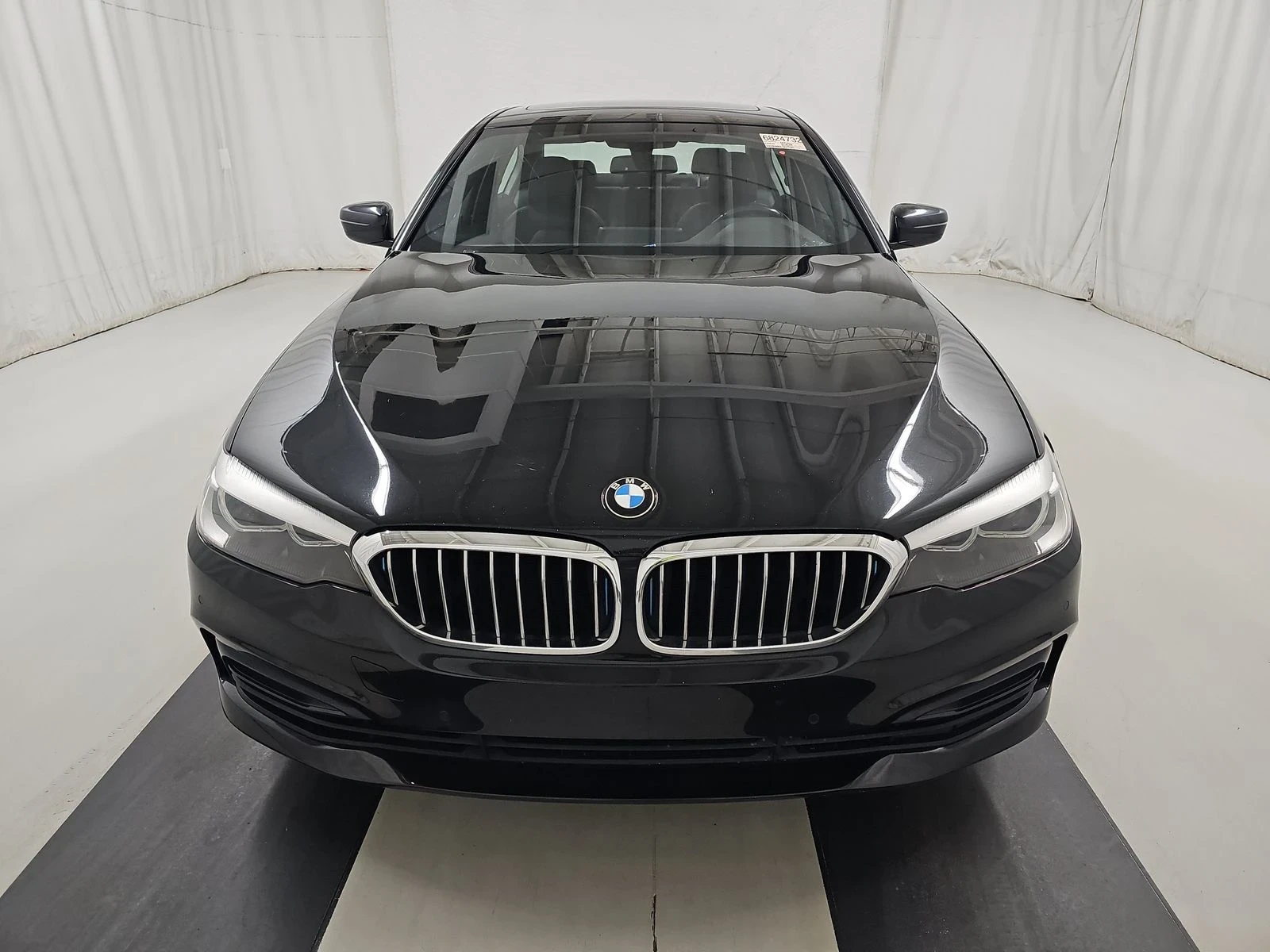 BMW 530E iPerformance, снимка 2 - Автомобили и джипове - 53851293