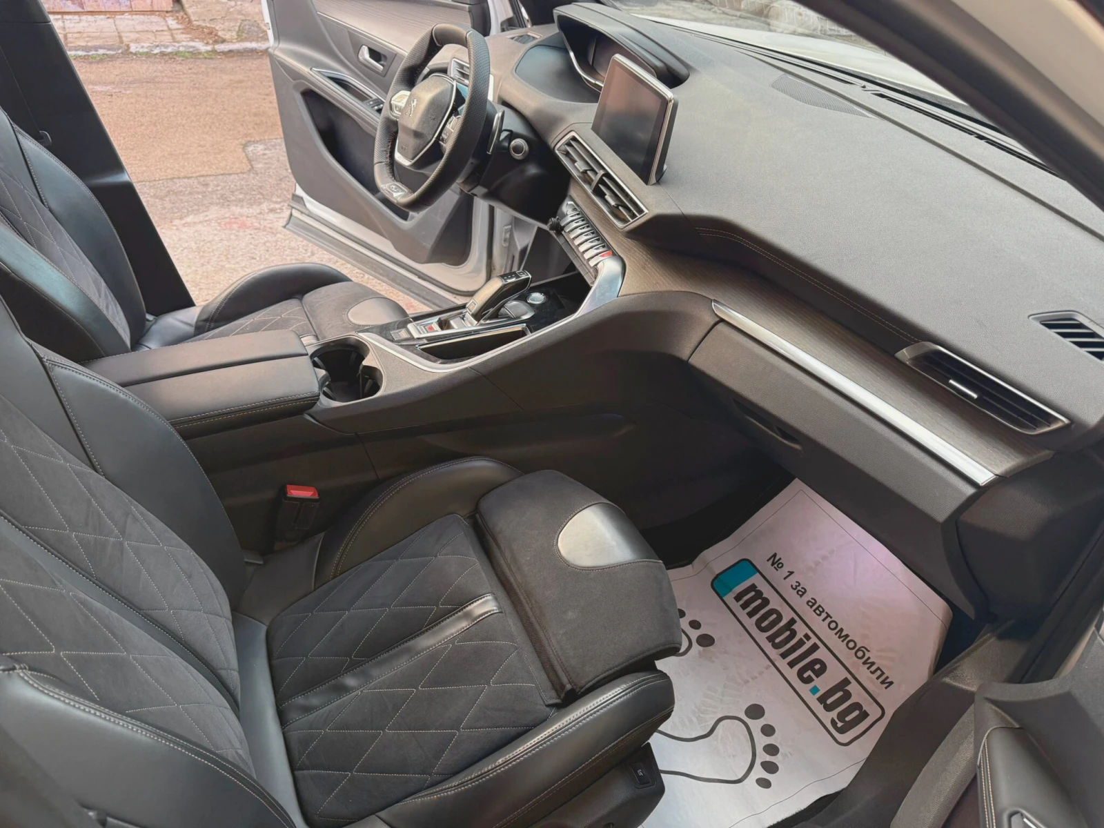 Peugeot 5008 PEUGEOT 5008 2. 0 GT BlueHDi 181 S&S EAT6, снимка 12 - Автомобили и джипове - 53894198