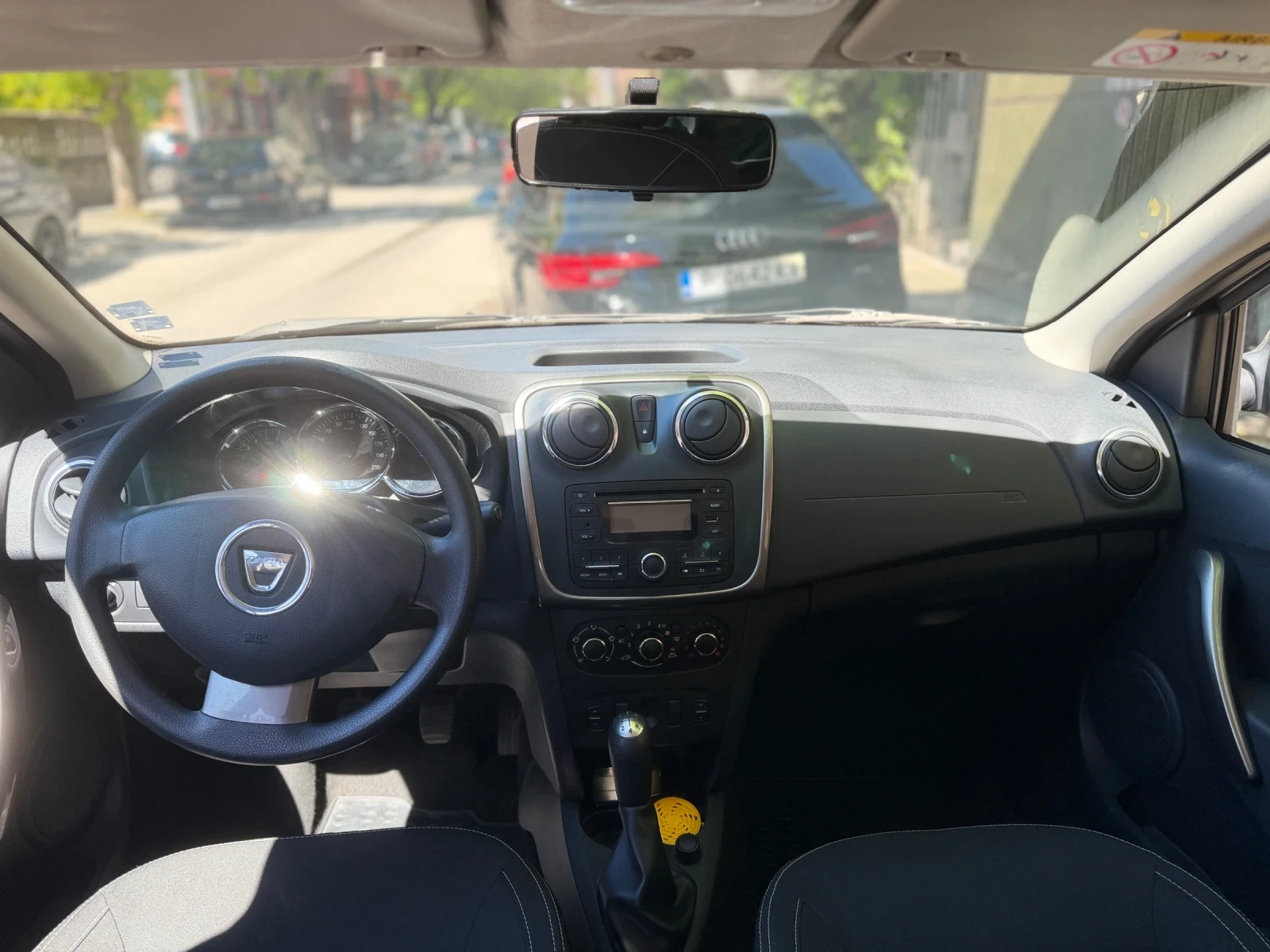 Dacia Sandero, снимка 14 - Автомобили и джипове - 54320342