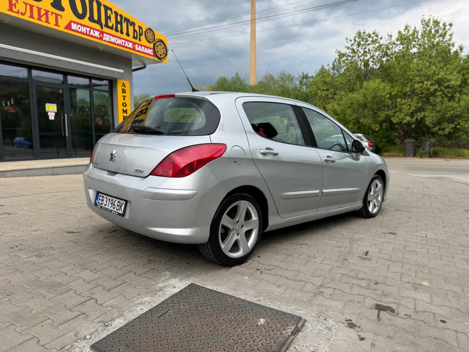 Peugeot 308 Хечбек 308 HDI , снимка 3 - Автомобили и джипове - 54457839