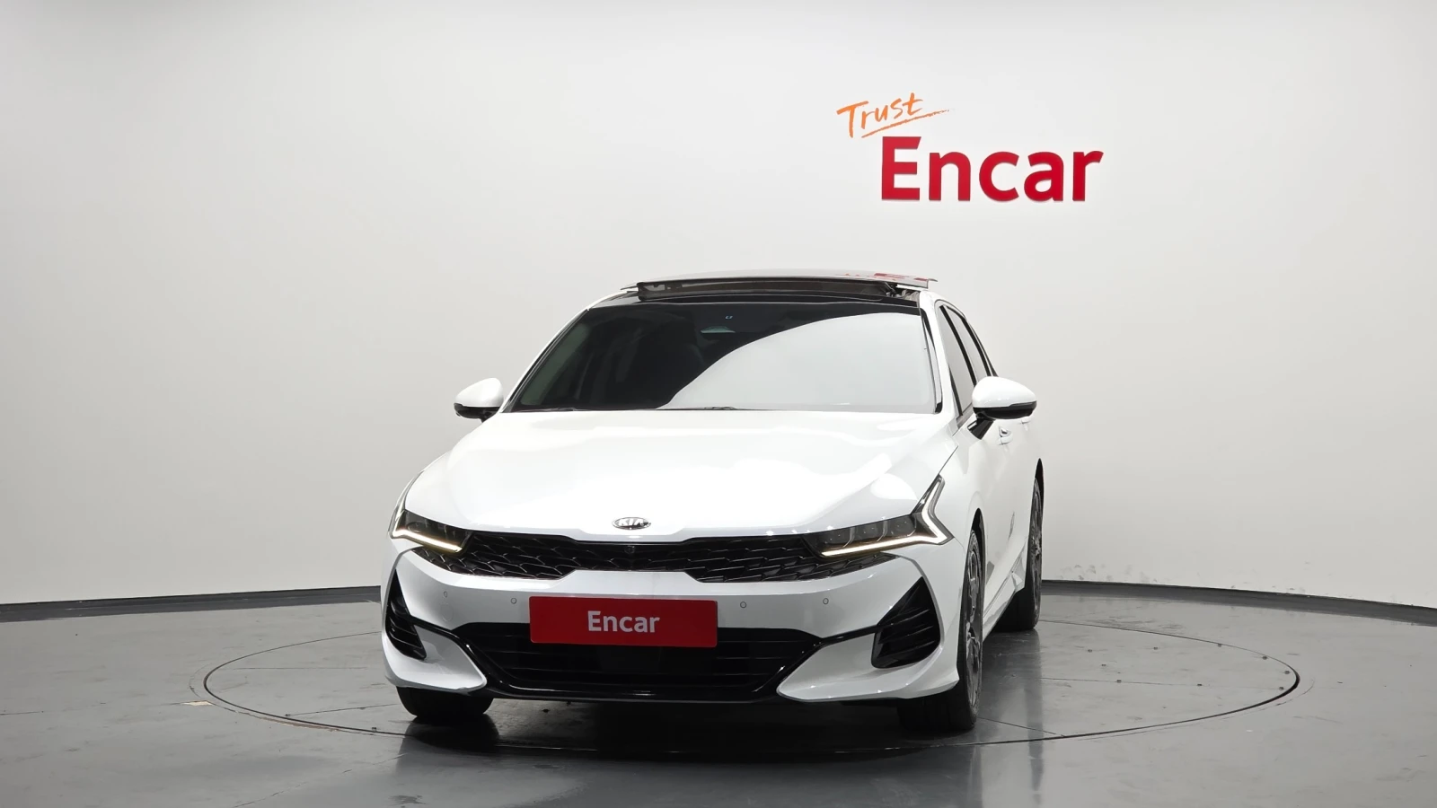 Kia K5 2.0 LPI Signature | Panorama | HUD | 360 Camera, снимка 3 - Автомобили и джипове - 54614284