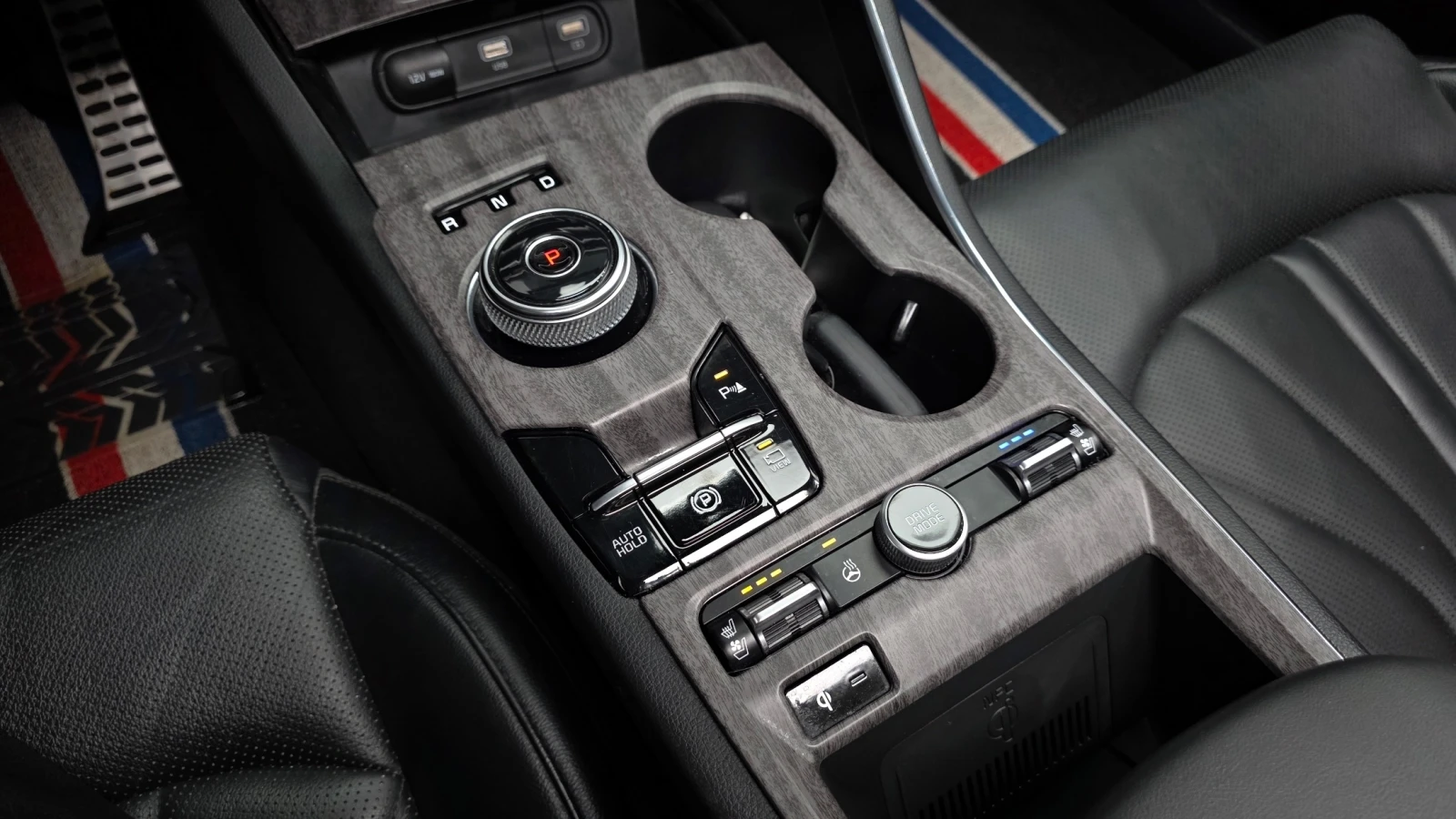 Kia K5 2.0 LPI Signature | Panorama | HUD | 360 Camera, снимка 9 - Автомобили и джипове - 54614284