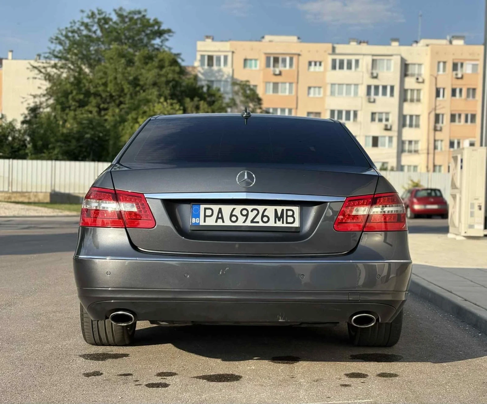 Mercedes-Benz E 350 CDI Avantgarde, снимка 3 - Автомобили и джипове - 54598587
