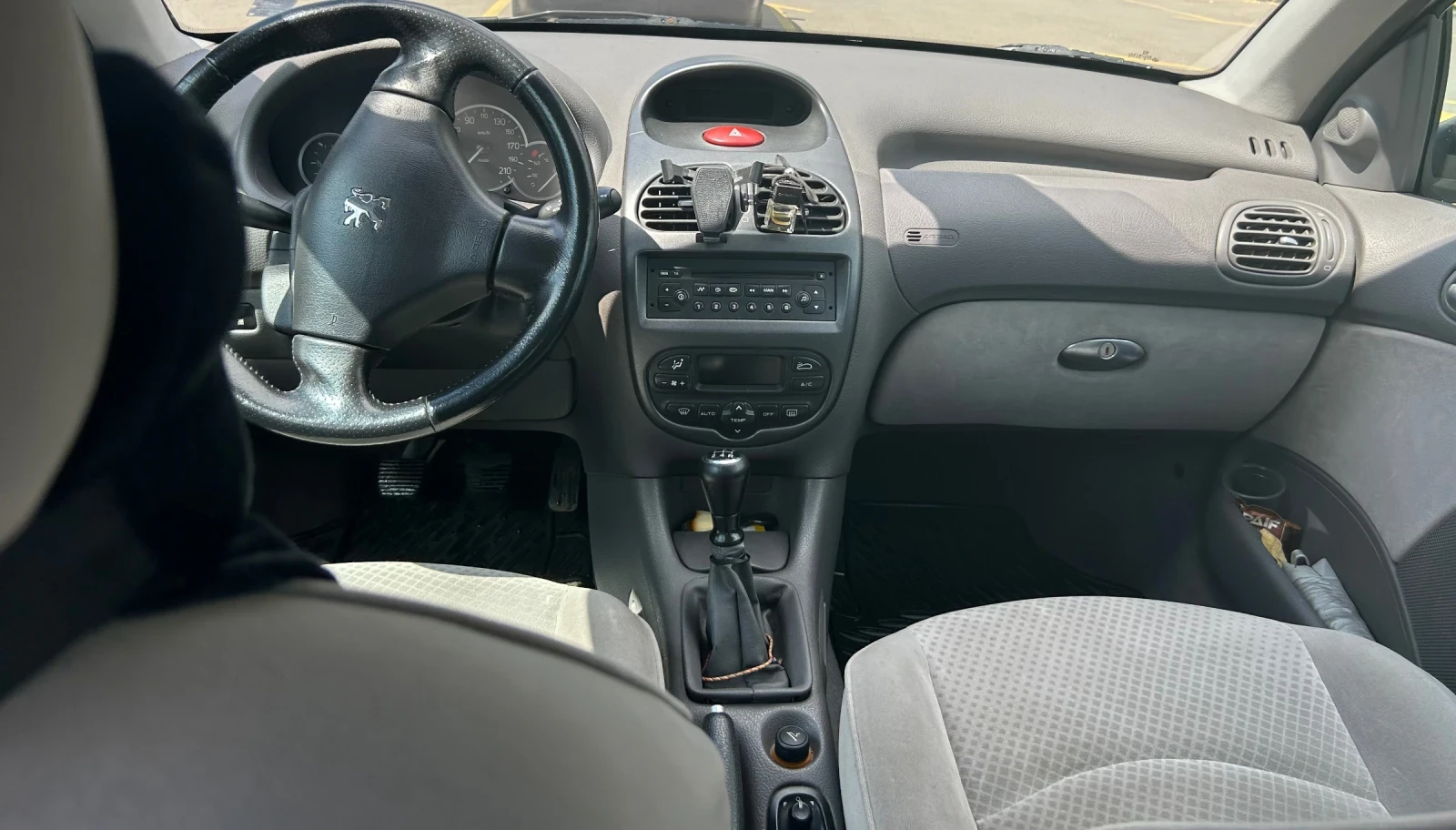 Peugeot 206 206 2.0HDI, снимка 6 - Автомобили и джипове - 54736754