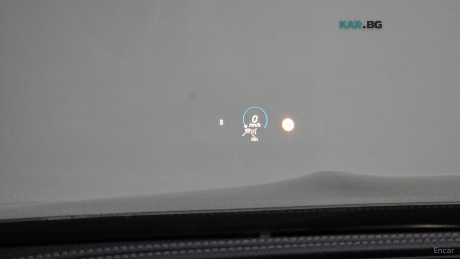 Mercedes-Benz CLS 300 4MATIC* DISTRONIC* REAR-CAM* HEAD-UP* , снимка 16 - Автомобили и джипове - 54795694