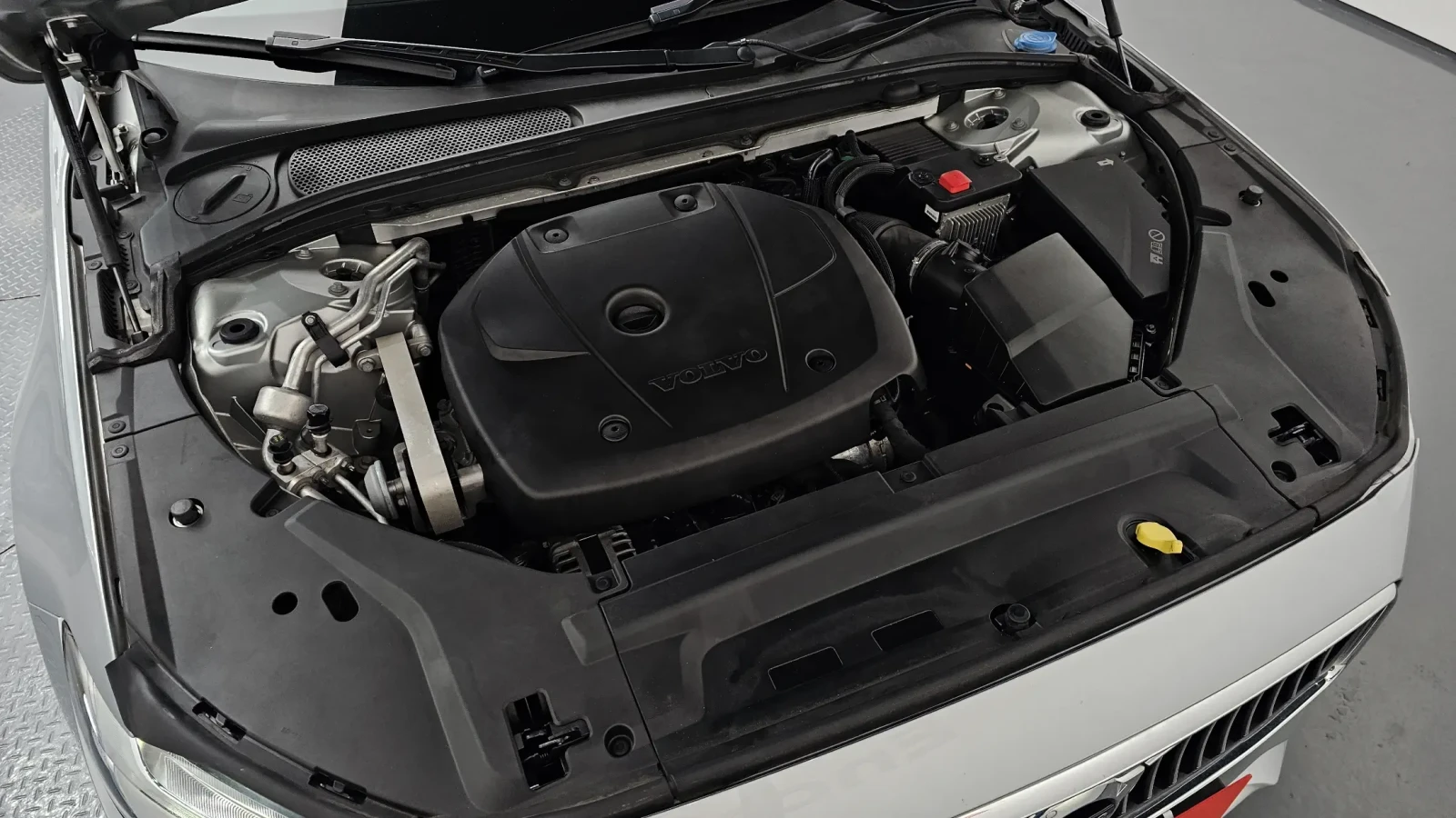 Volvo S90 T5 INSCRIPTION BOWERS & WILKINS/360CAM/PANO/, снимка 6 - Автомобили и джипове - 55000003