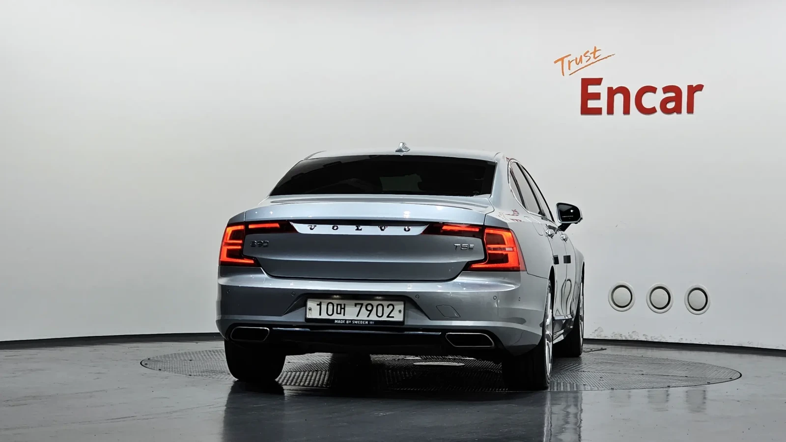 Volvo S90 T5 INSCRIPTION BOWERS & WILKINS/360CAM/PANO/, снимка 4 - Автомобили и джипове - 55000003