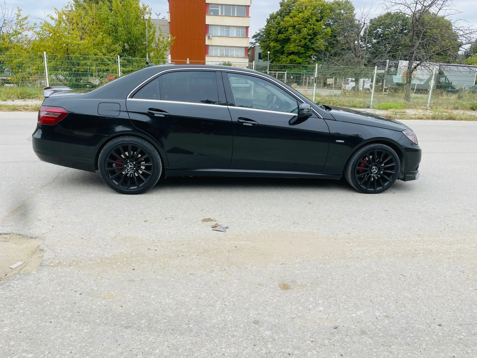 Mercedes-Benz E 350, снимка 5 - Автомобили и джипове - 56090372