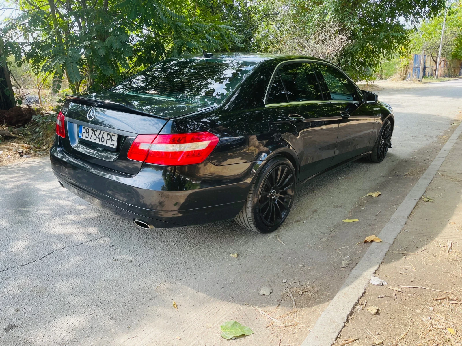 Mercedes-Benz E 350, снимка 8 - Автомобили и джипове - 56090372
