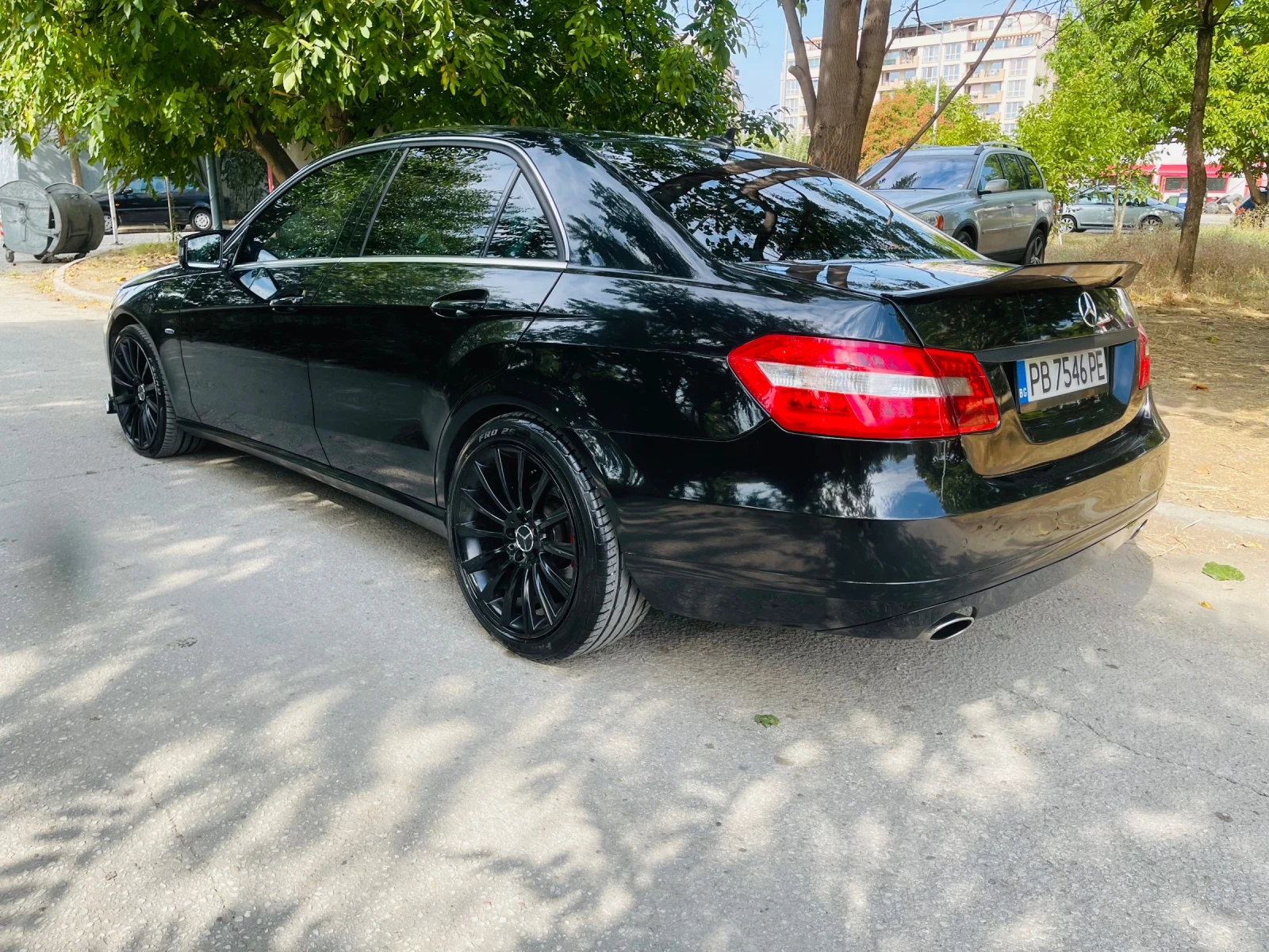 Mercedes-Benz E 350, снимка 9 - Автомобили и джипове - 56090372