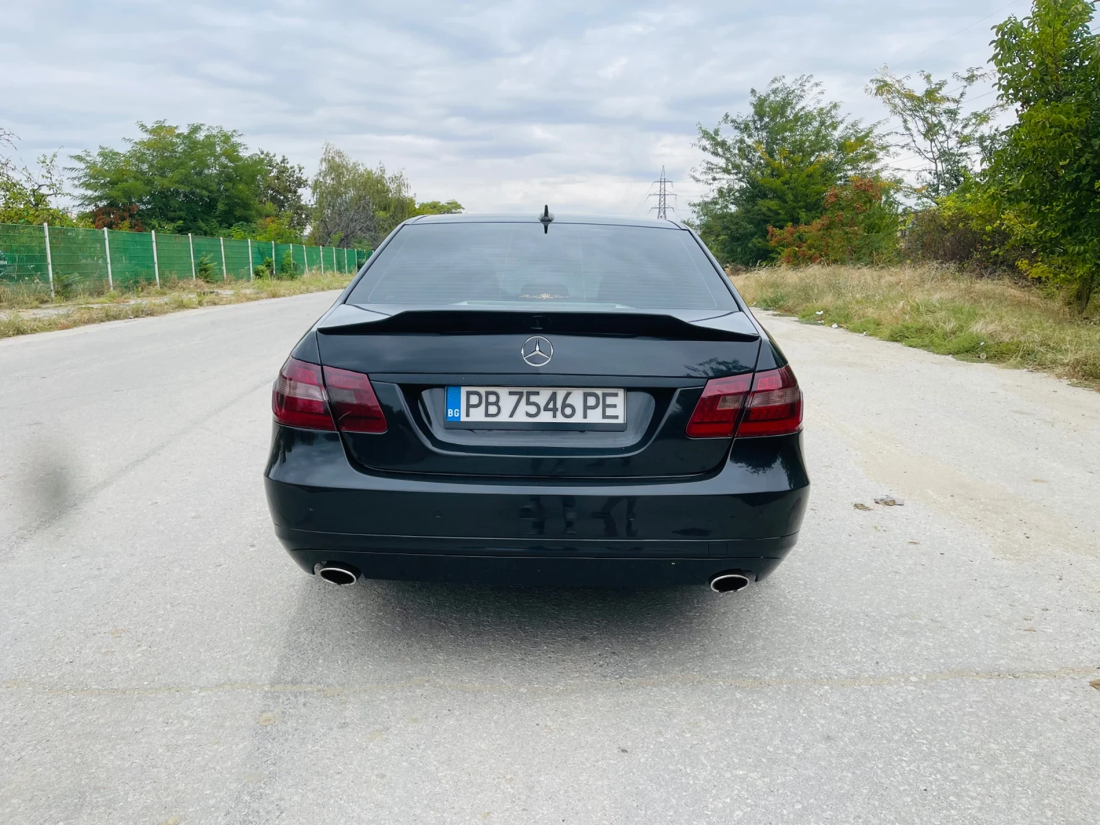 Mercedes-Benz E 350, снимка 9 - Автомобили и джипове - 56090372