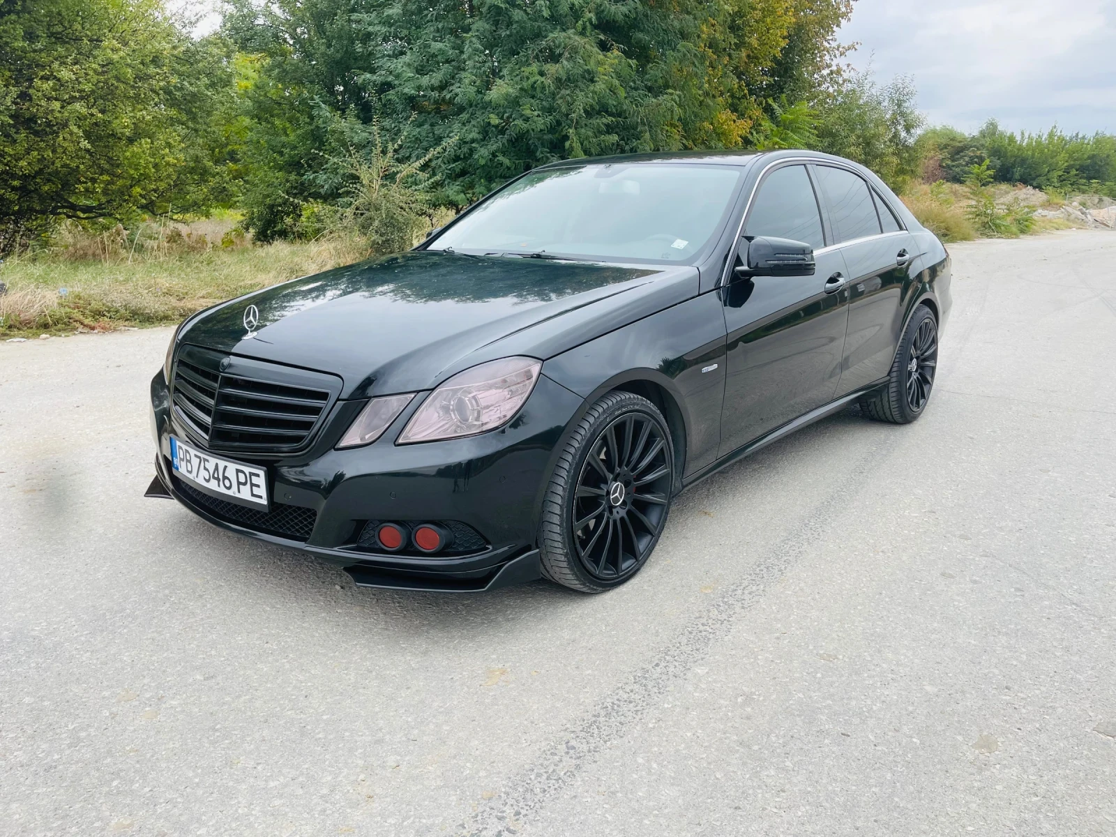 Mercedes-Benz E 350, снимка 3 - Автомобили и джипове - 56090372