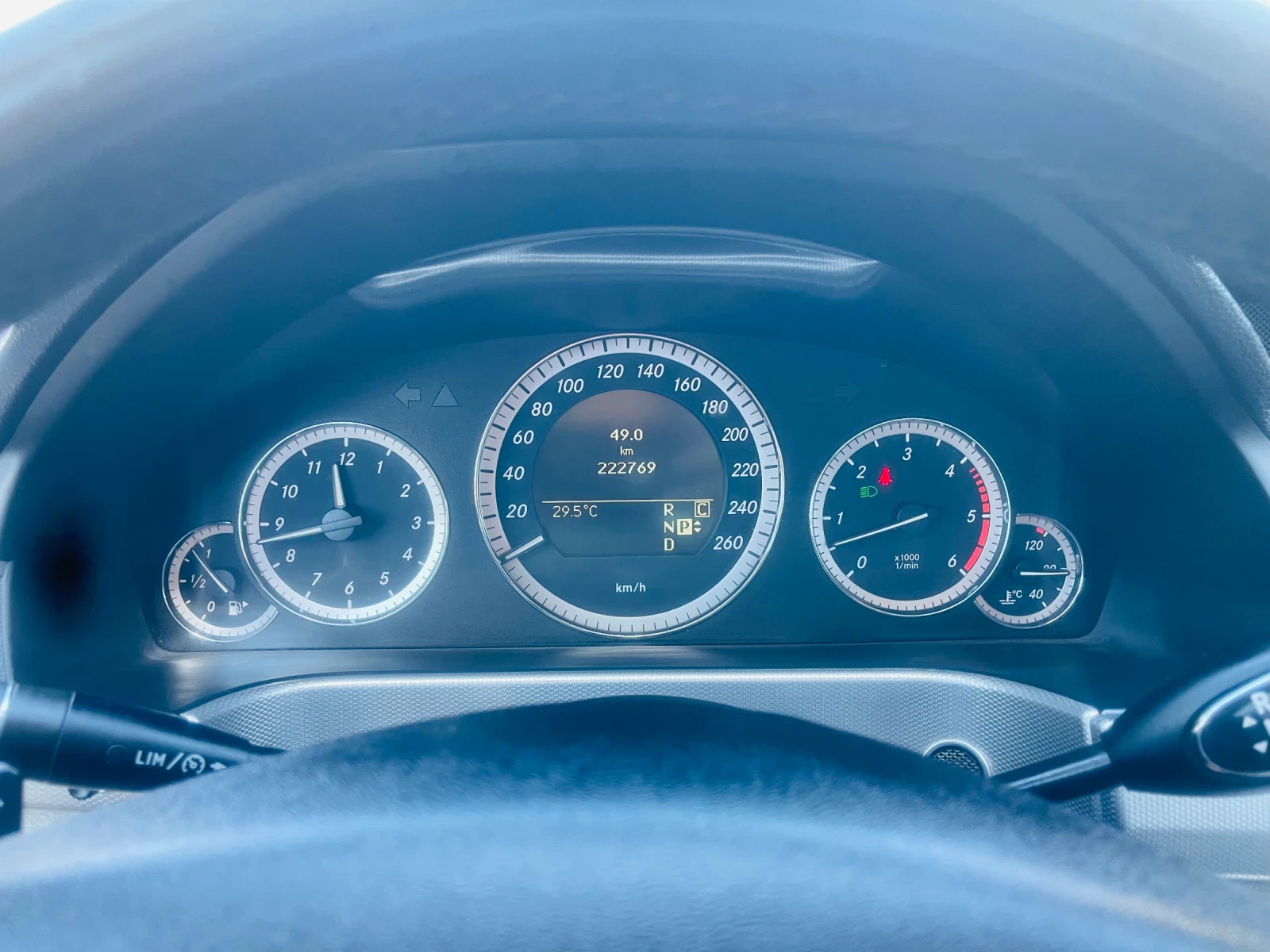 Mercedes-Benz E 350, снимка 15 - Автомобили и джипове - 56090372