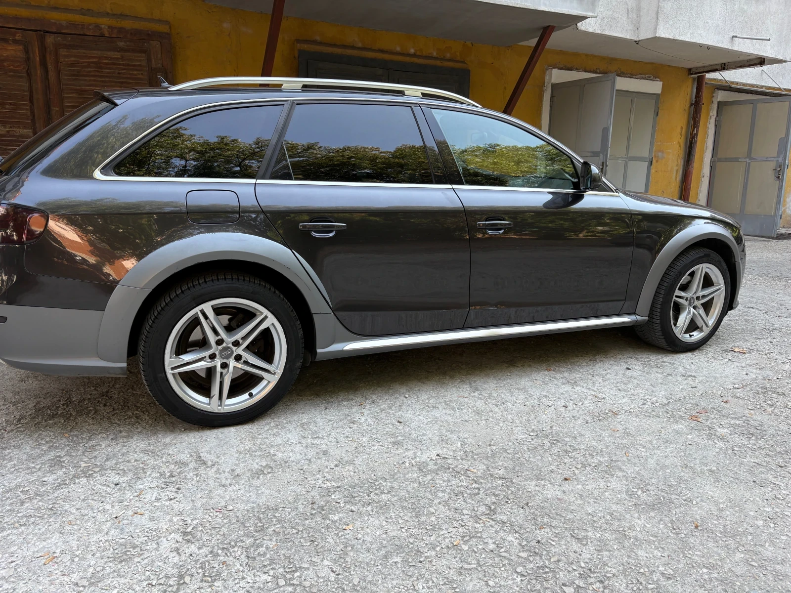 Audi A4 Allroad, снимка 4 - Автомобили и джипове - 56238177