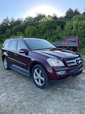     Mercedes-Benz GL 500