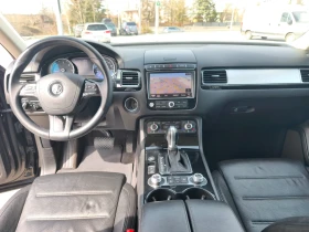 VW Touareg 3.0TDi 262кс Швейцария Всички екстри - 38500 лв. - 46113606 | Car24.bg