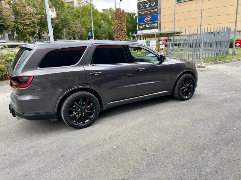 Dodge Durango RT 5.7 LPG радари всички екстри, снимка 6 - Автомобили и джипове - 47395366