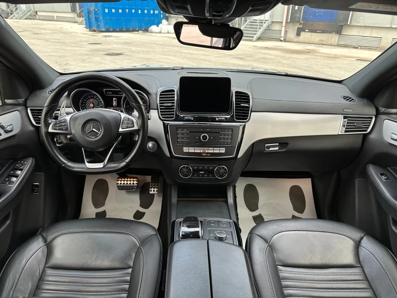 Mercedes-Benz GLE 350 AMG* PANO* 9G Tronic!, снимка 11 - Автомобили и джипове - 47546144