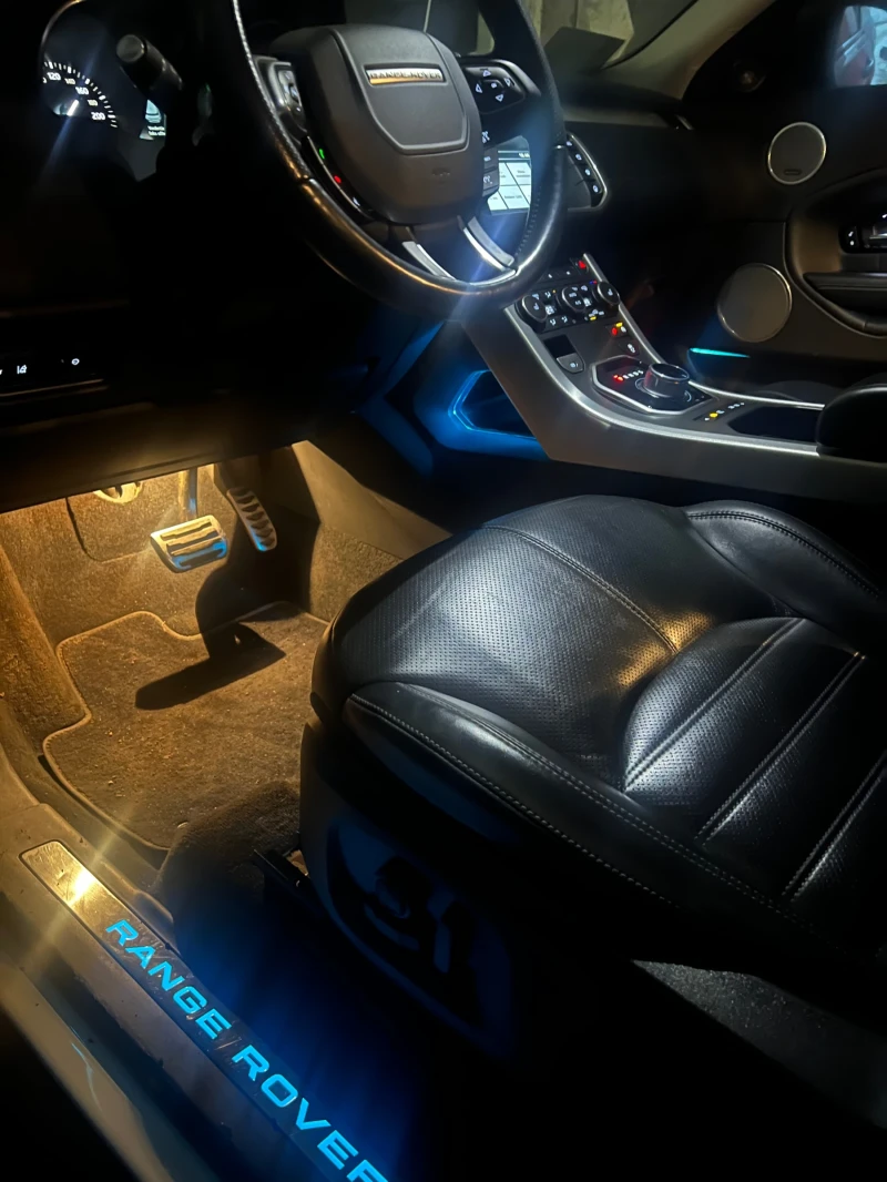 Land Rover Range Rover Evoque Face lift R Dynamic 4x4 hse180к.с9 скорсти, снимка 9 - Автомобили и джипове - 52077764