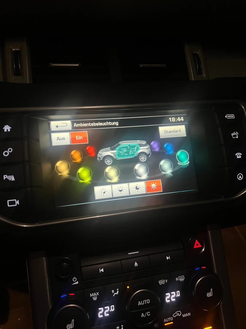 Land Rover Range Rover Evoque Face lift R Dynamic 4x4 hse180к.с9 скорсти, снимка 8 - Автомобили и джипове - 52077764